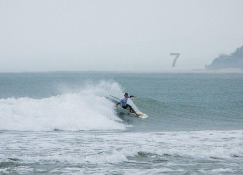 复朗集团盘中异动 急速下跌6.05%